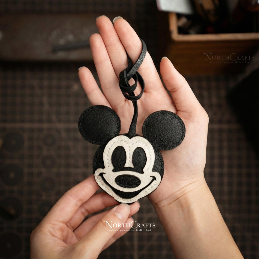 Leather Mouse Bag Charm for Women – Personalized Handmade – NorthCrafts | NorthCrafts