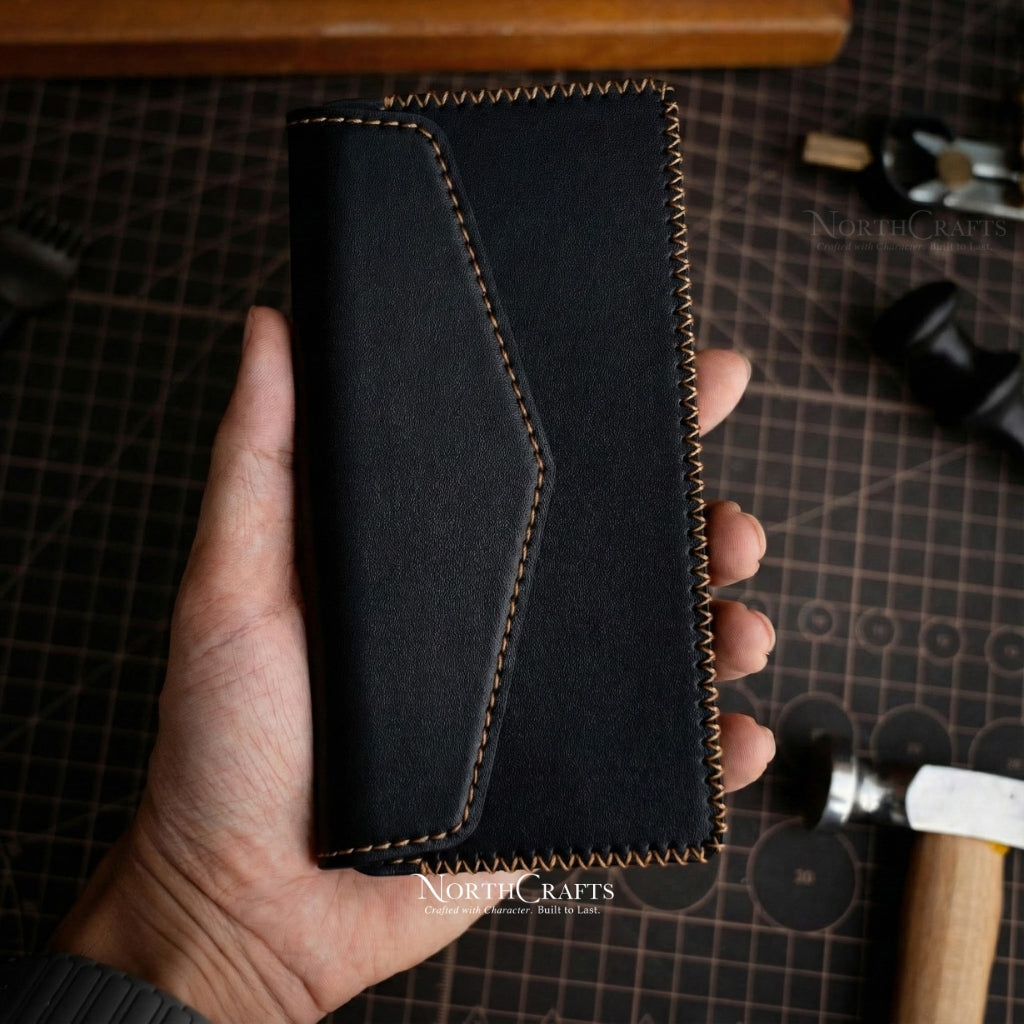 Black Full-Grain Leather Phone Holster with Belt Loop for iPhone 17, 16 & 15 Series – Personalized Handmade – NorthCrafts | NorthCrafts