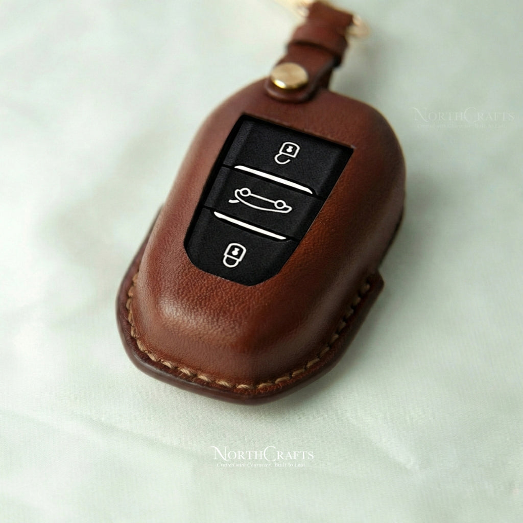 Brown Leather Key Case for Peugeot – Personalized Handmade – NorthCrafts | NorthCrafts