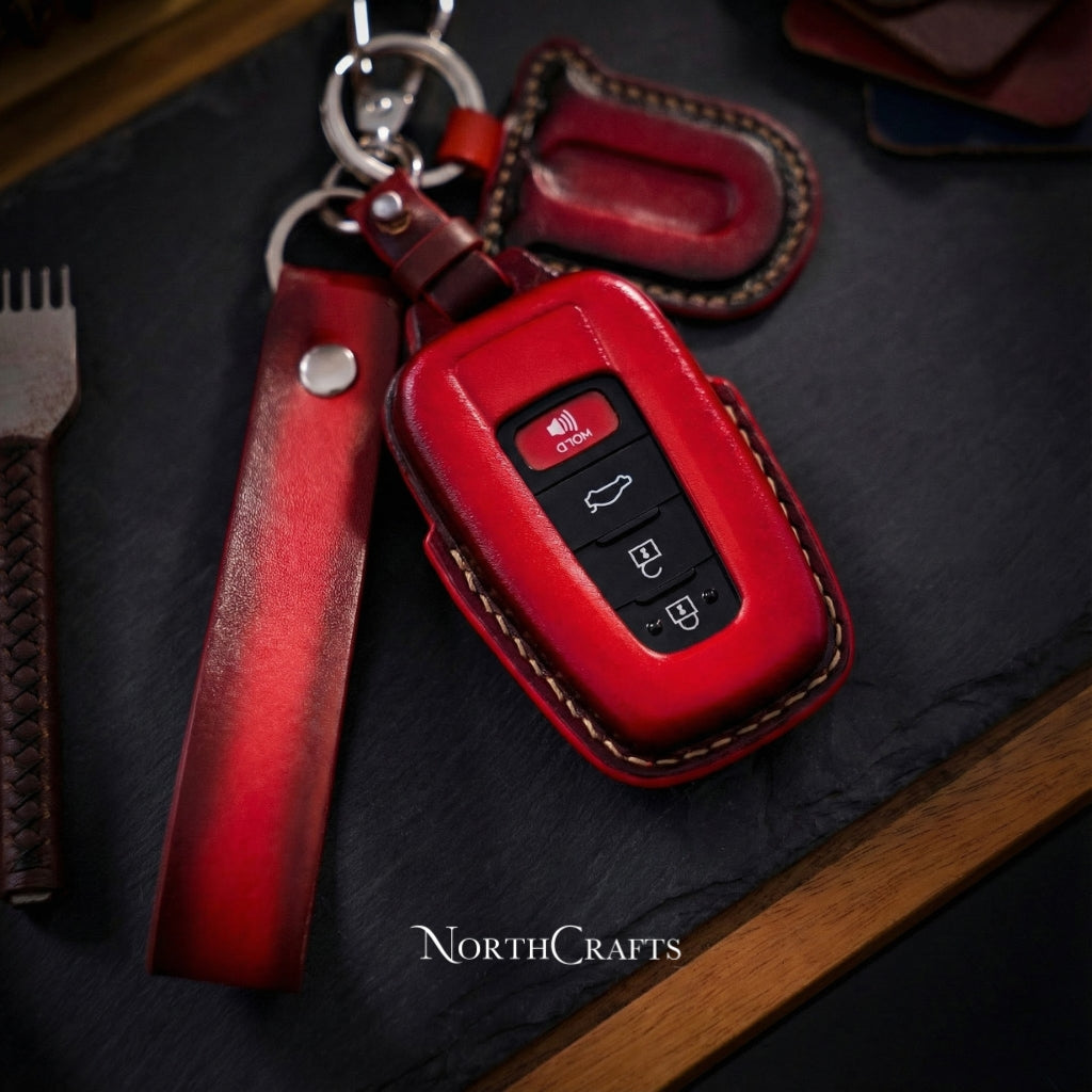 Handcrafted Leather Key Cover for 2020–2024 RAV4, Camry, Corolla, Avalon, C-HR, Prius, GT86 & Highlander – NorthCrafts
