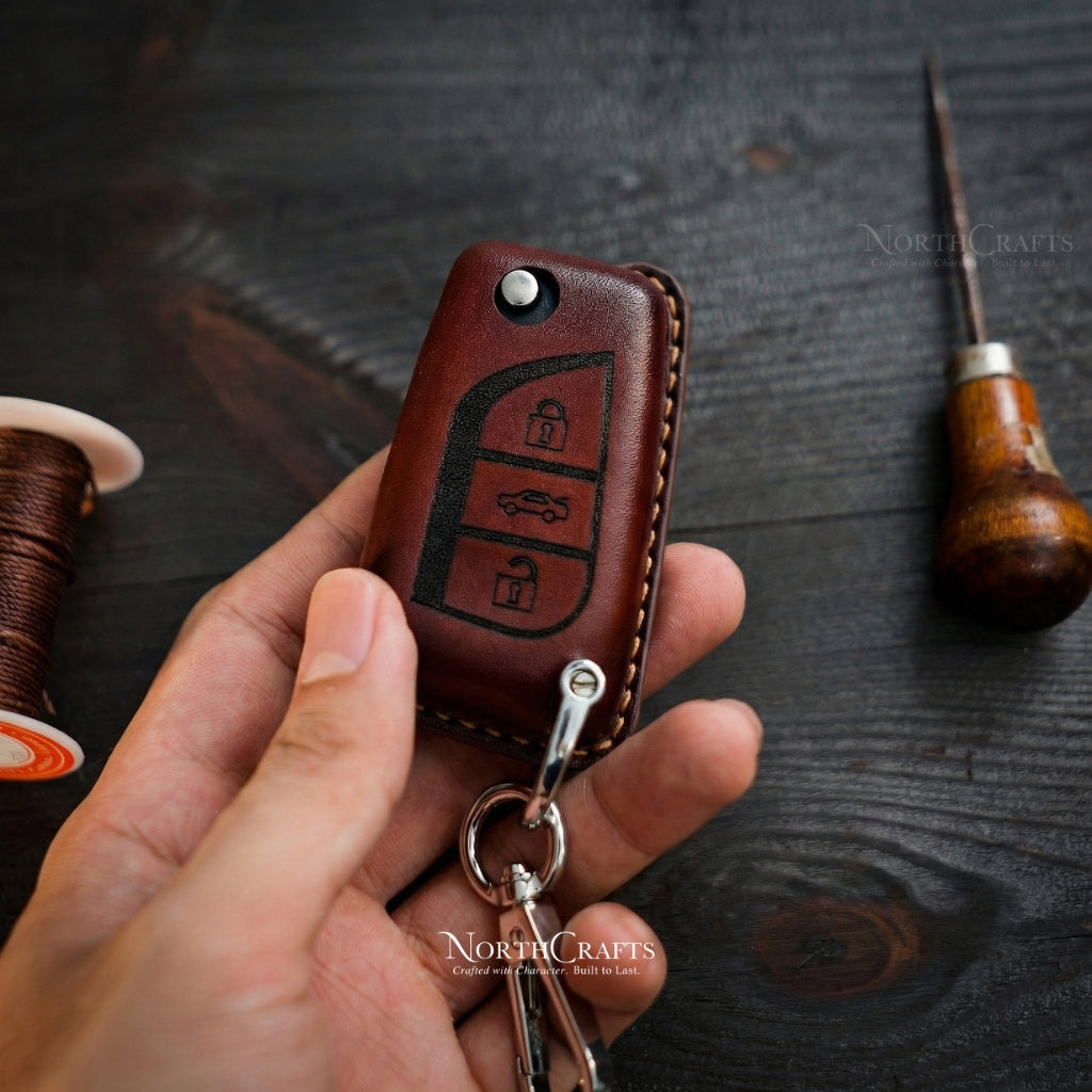 Leather Key Fob Cover for Toyota Land Cruiser, Mirai, RAV4 Prime, Sienna Hybrid & Venza Hybrid – Personalized Handmade – NorthCrafts | NorthCrafts