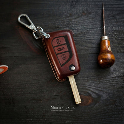 Leather Key Fob Cover for Toyota Land Cruiser, Mirai, RAV4 Prime, Sienna Hybrid & Venza Hybrid – Personalized Handmade – NorthCrafts | NorthCrafts