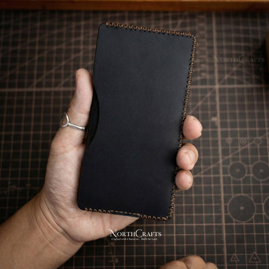 Black Full-Grain Leather Phone Sleeve for Samsung Galaxy Z, S, A & M Series – Personalized Handmade – NorthCrafts | NorthCrafts
