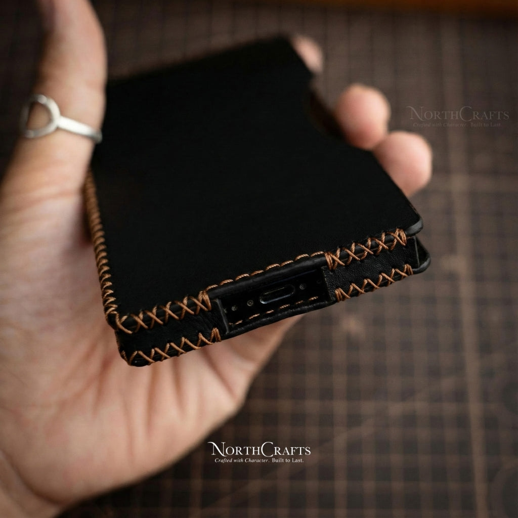 Black Full-Grain Leather Phone Sleeve for Samsung Galaxy Z, S, A & M Series – Personalized Handmade – NorthCrafts | NorthCrafts