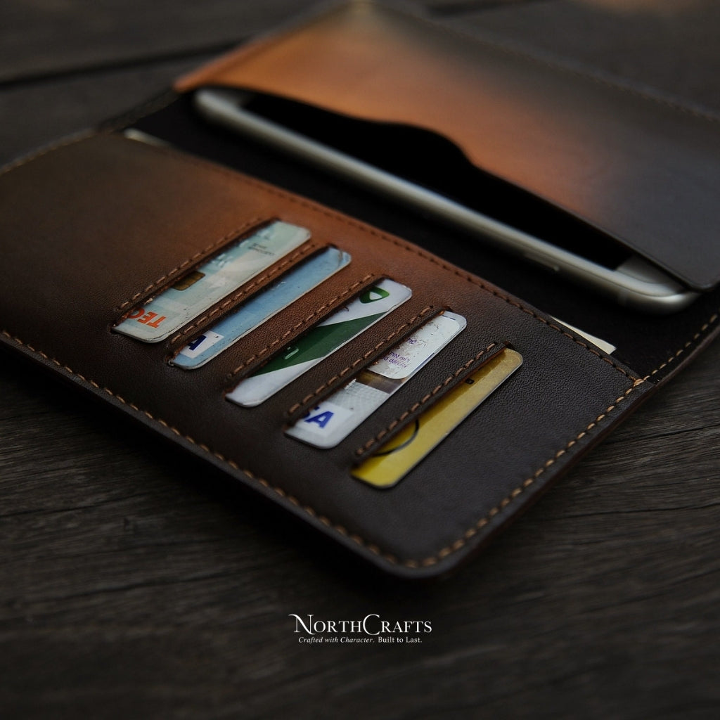 Brown Long Leather Wallet with Phone Holder for Men – Personalized Handmade – NorthCrafts | NorthCrafts