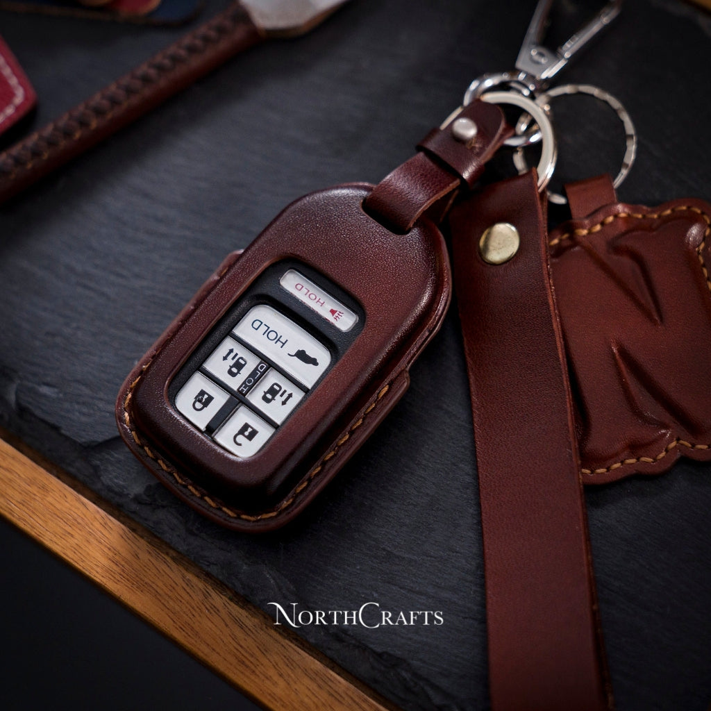 Handcrafted Leather Key Fob Cover for Civic, Accord, CR-V, Pilot & Odyssey with Strap & Initial Charm – NorthCrafts