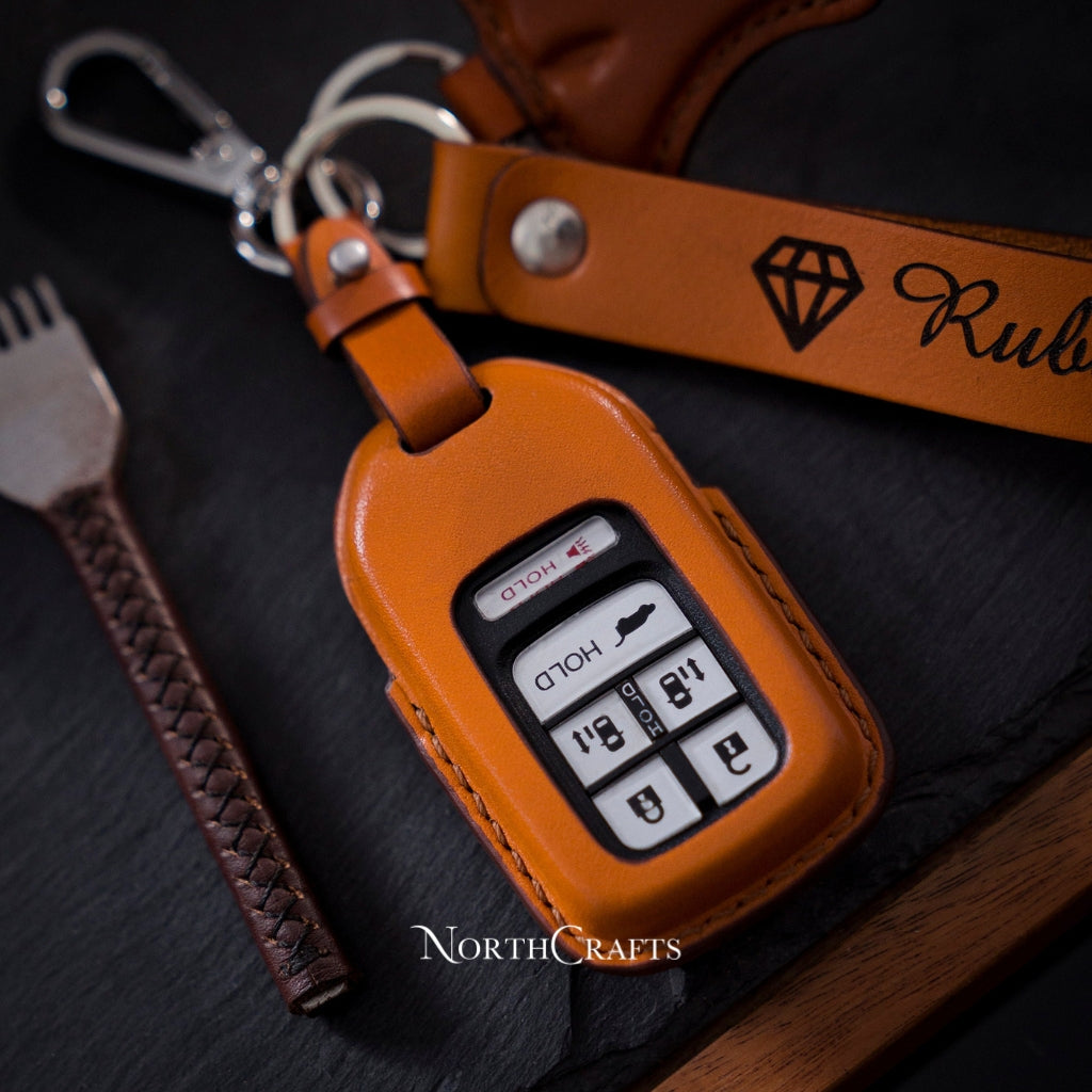 Handcrafted Leather Car Key Fob for Civic, Accord, Pilot, CR-V, HR-V, CR-Z, Odyssey, Ridgeline & Crosstour with Strap & Initial Charm – NorthCrafts