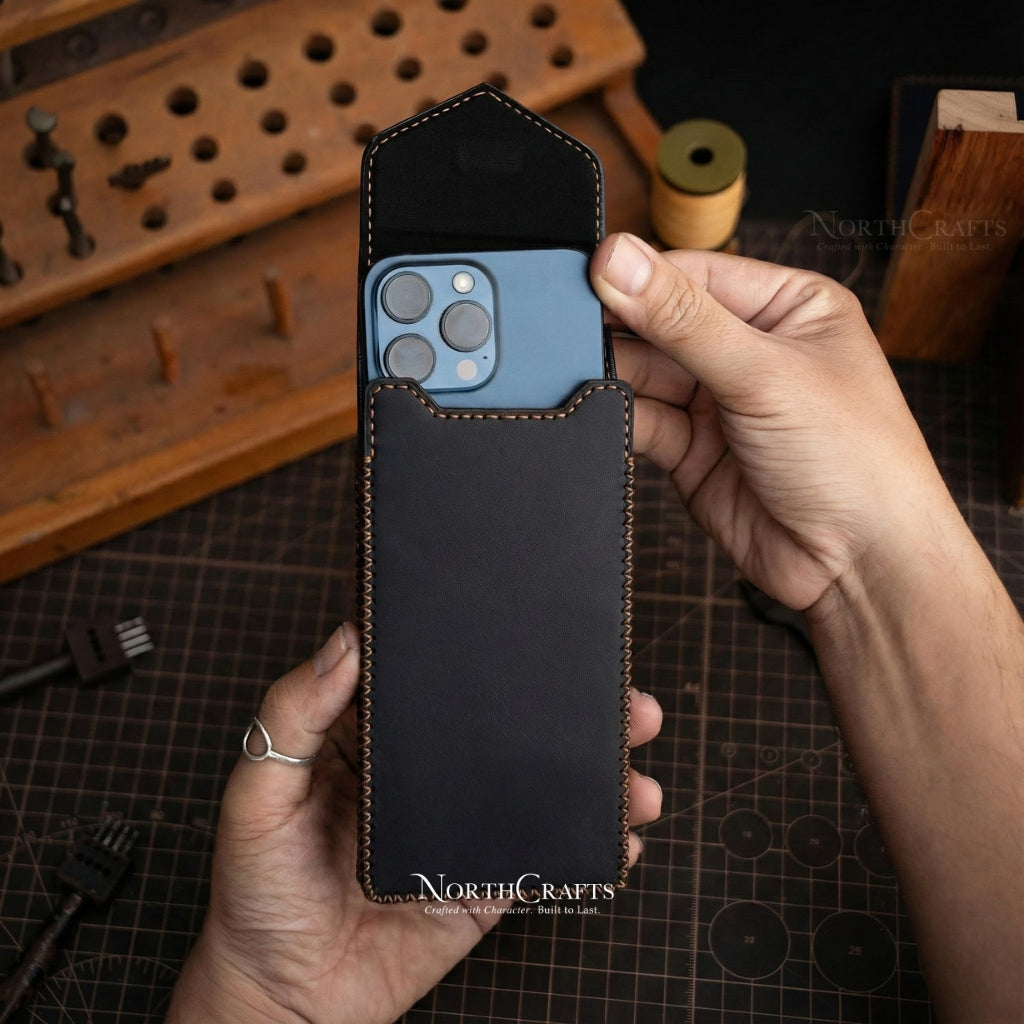 Full-Grain Leather Phone Holster with Belt Loop for iPhone 17, 16, 15 & 14 Series – Personalized Handmade – NorthCrafts | NorthCrafts