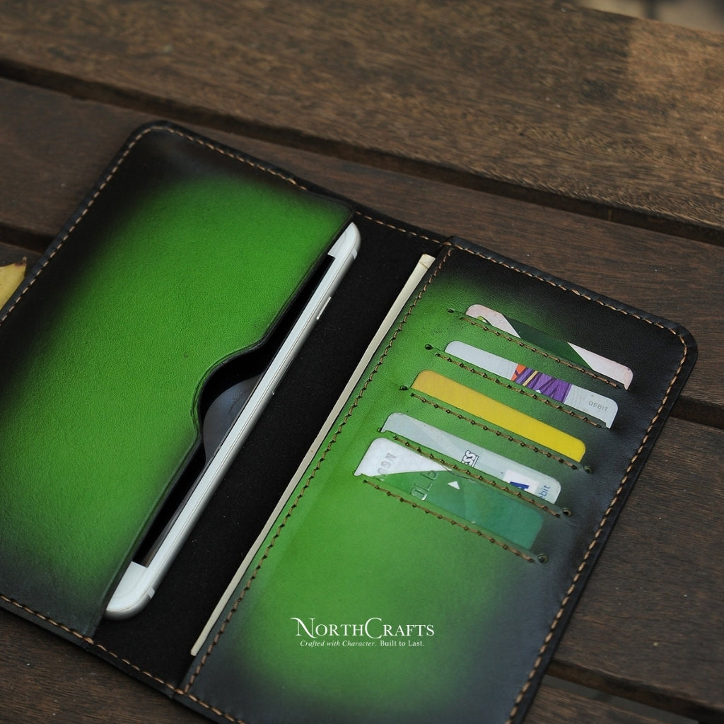 Green Long Leather Wallet with Phone Holder for Men – Personalized Handmade – NorthCrafts | NorthCrafts