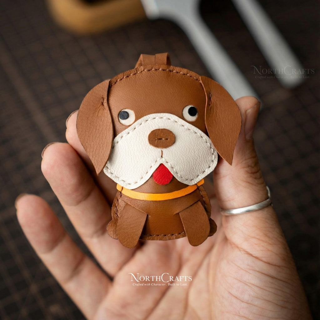 Leather Beagle Bag Charm for Women – Personalized Handmade – NorthCrafts | NorthCrafts