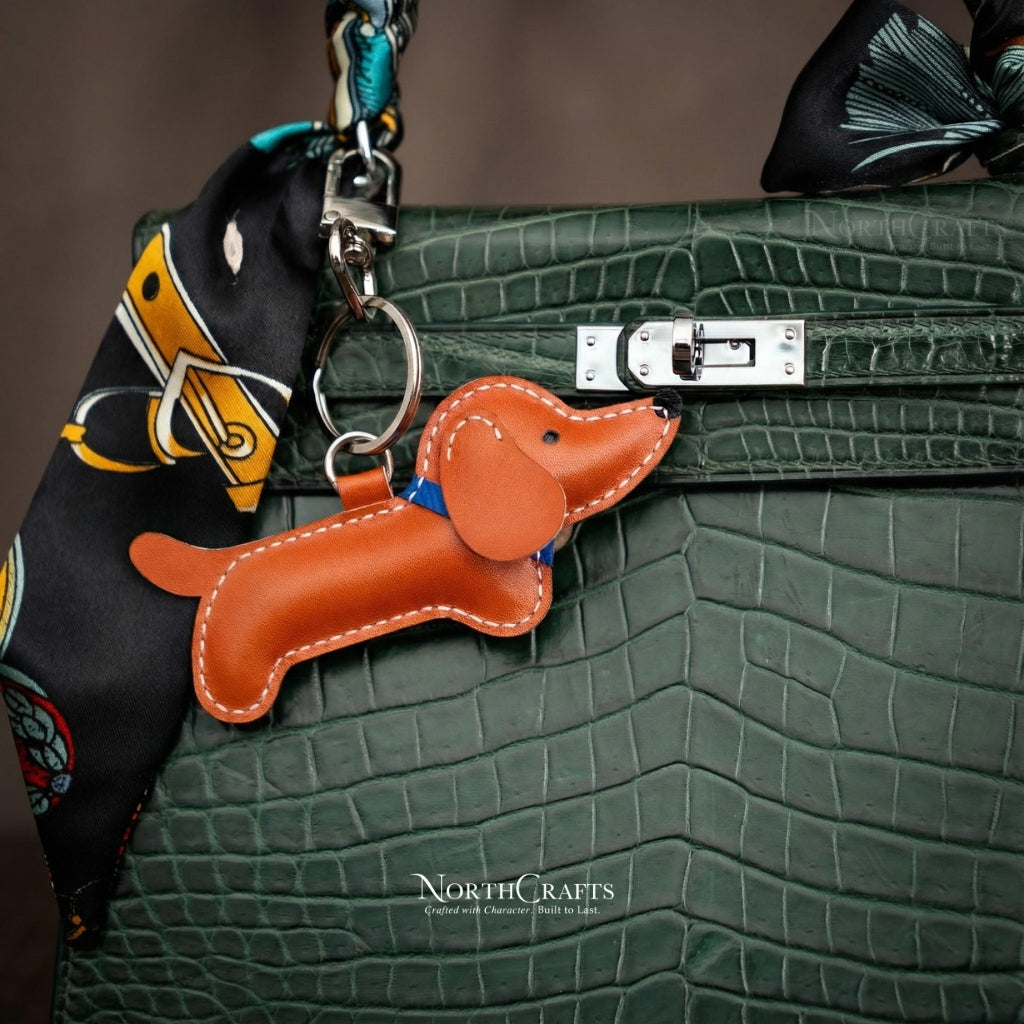 Leather Dachshund Bag Charm – Personalized Handmade – NorthCrafts | NorthCrafts