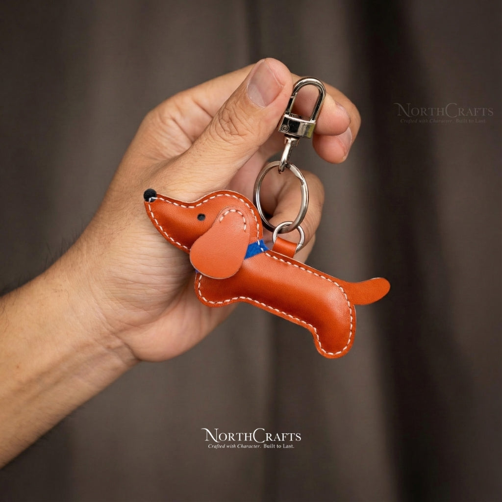 Leather Dachshund Bag Charm – Personalized Handmade – NorthCrafts | NorthCrafts