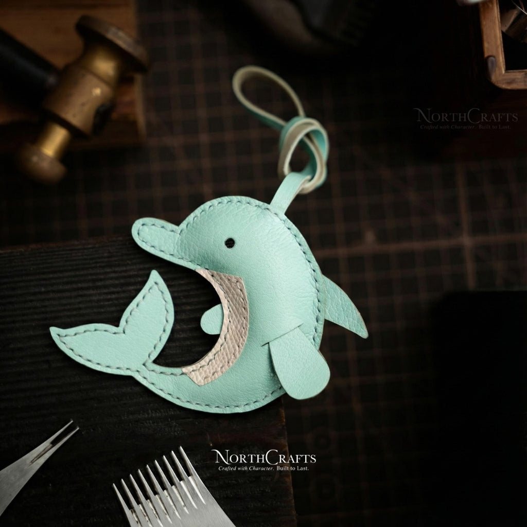 Leather Dolphin Bag Charm for Women – Personalized Handmade – NorthCrafts | NorthCrafts