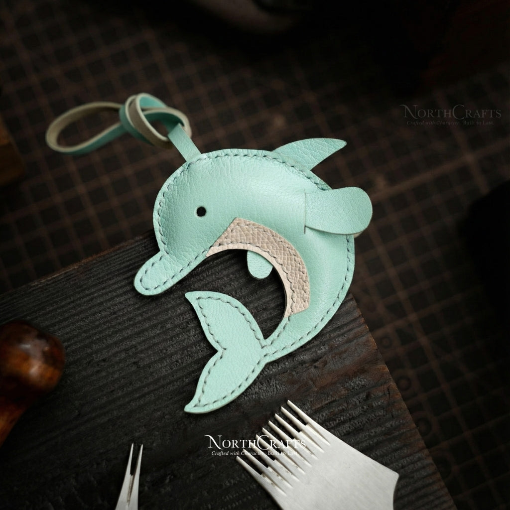 Leather Dolphin Bag Charm for Women – Personalized Handmade – NorthCrafts | NorthCrafts