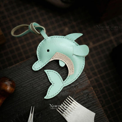Leather Dolphin Bag Charm for Women – Personalized Handmade – NorthCrafts | NorthCrafts