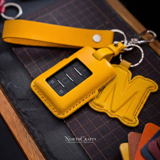 Leather Key Fob Cover for Cadillac Escalade DTS STS CTS SRX XTS ATS Premium | NorthCrafts