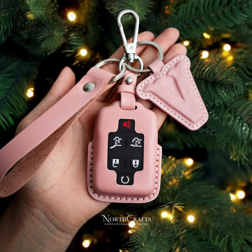 Leather Key Fob Cover for Yukon, Sierra, Canyon, Tahoe, Suburban, Silverado & Colorado – Personalized Handmade – NorthCrafts | NorthCrafts