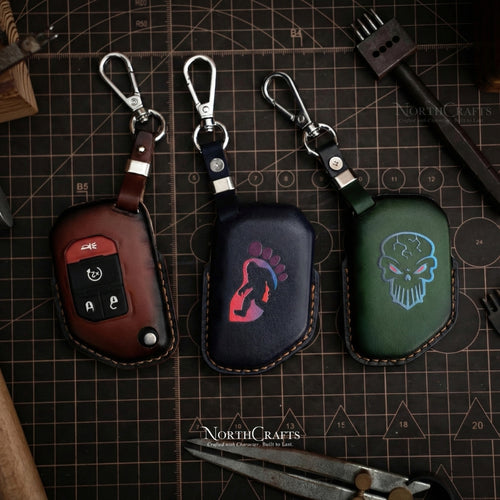Leather Key Fob Cover for Jeep Wrangler Gladiator Rubicon - Custom Logo Engraved | NorthCrafts