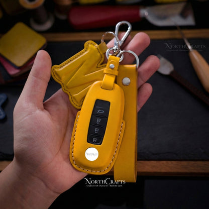 Leather Key Fob Cover for Nissan Ariya Pathfinder Kicks X-Trail Rogue | NorthCrafts