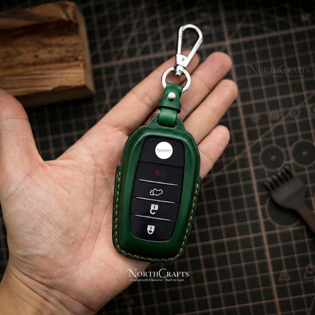 Leather Key Fob Cover for Toyota Camry, Highlander, Avalon, Crown, Land Cruiser Prado & Corolla – Personalized Handmade – NorthCrafts | NorthCrafts