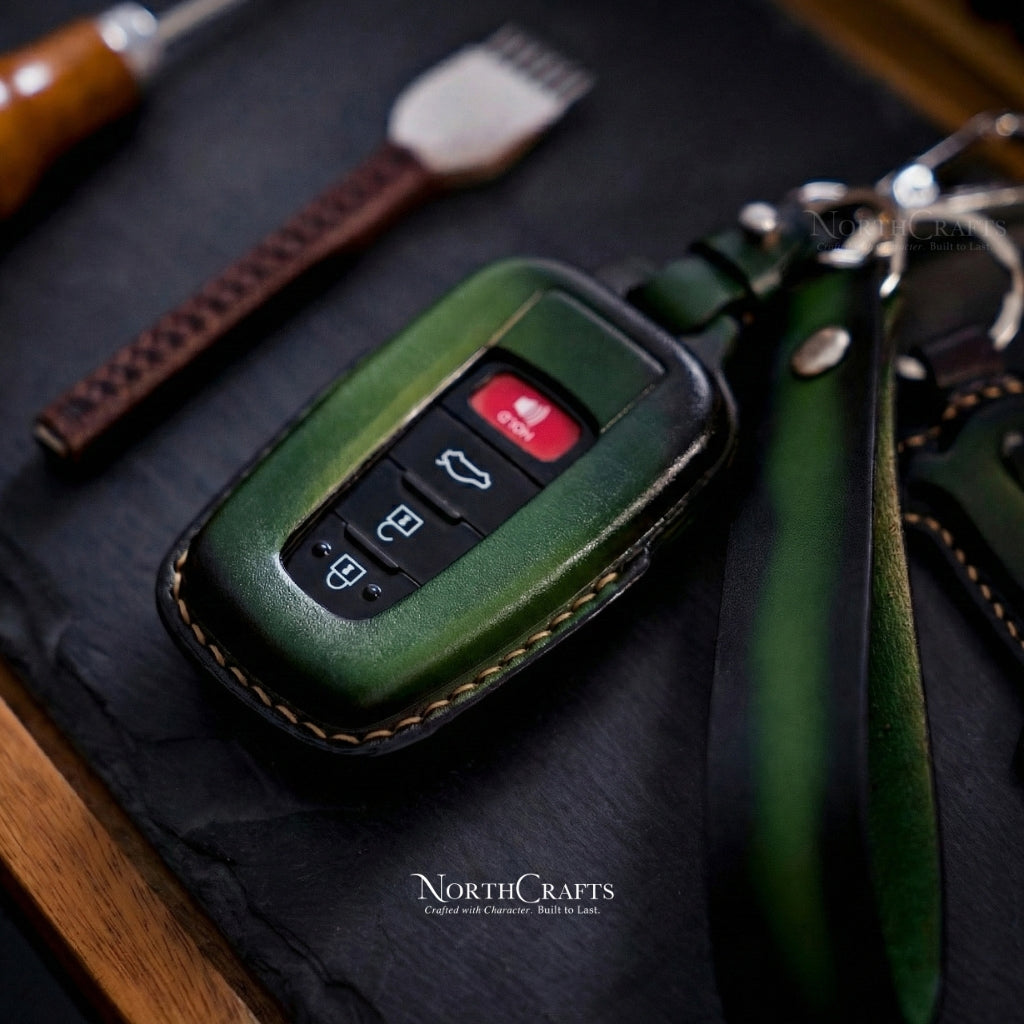 Leather Key Fob Cover for Toyota RAV4, Camry, Corolla, Avalon, C-HR, Prius, GT86 & Highlander (2020–2021) – Personalized Handmade – NorthCrafts | NorthCrafts