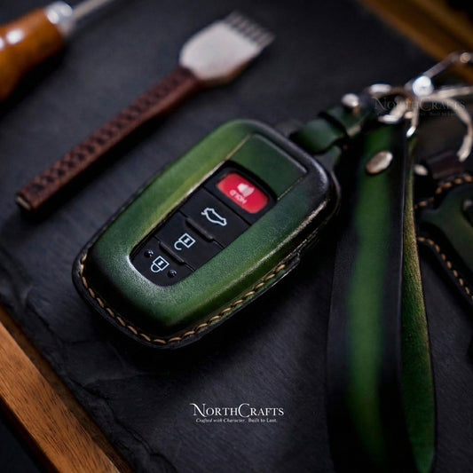 Leather Key Fob Cover for Toyota RAV4, Camry, Corolla, Avalon, C-HR, Prius, GT86 & Highlander (2020–2021) – Personalized Handmade – NorthCrafts | NorthCrafts