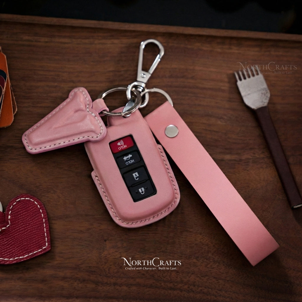 Leather Key Fob Cover for Toyota Sequoia, 4Runner, Tacoma, Tundra, RAV4, Camry, Avalon & Corolla – Personalized Handmade – NorthCrafts | NorthCrafts