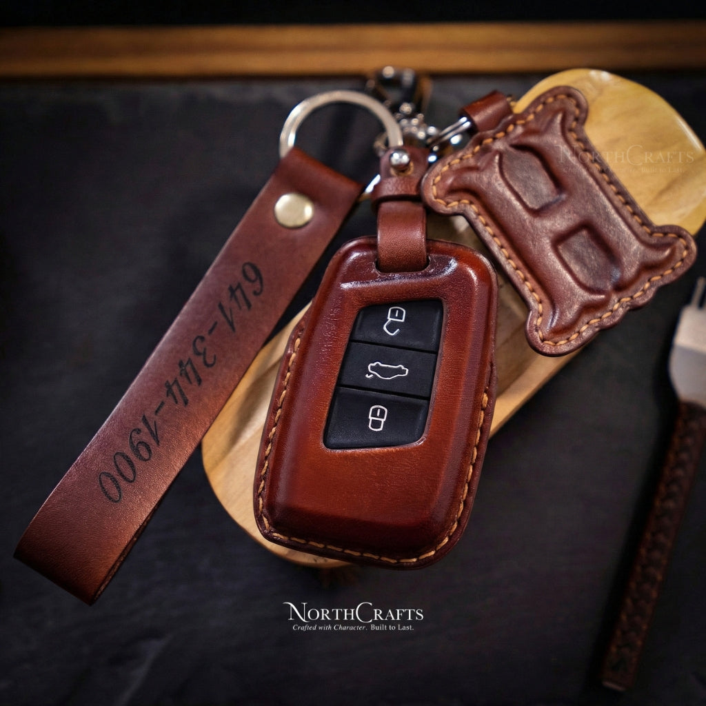 Leather Key Fob Cover for VW Passat, Arteon, Atlas, Golf Alltrack, Jetta, Tiguan & Skoda Magotan – Personalized Handmade – NorthCrafts | NorthCrafts