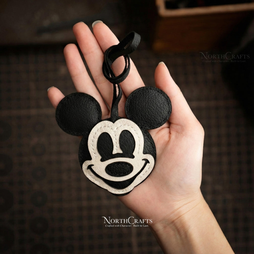 Leather Mouse Bag Charm for Women – Personalized Handmade – NorthCrafts | NorthCrafts