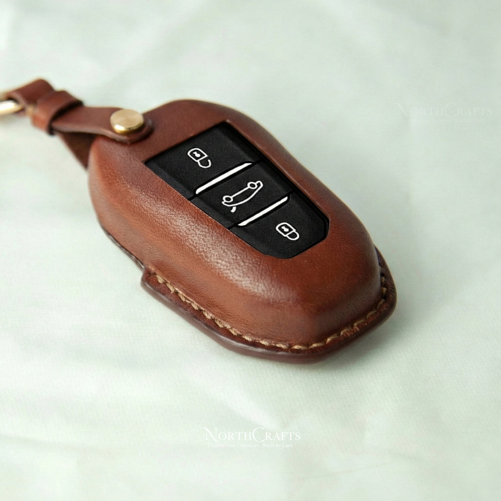 Brown Leather Key Case for Peugeot – Personalized Handmade – NorthCrafts | NorthCrafts