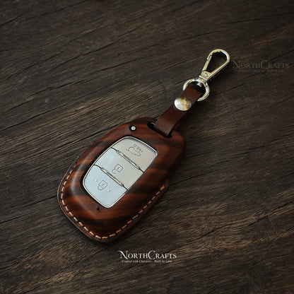 Brown Leather Key Fob Cover for Hyundai Tucson, Sonata, Elantra & Santa Fe – Personalized Handmade – NorthCrafts | NorthCrafts