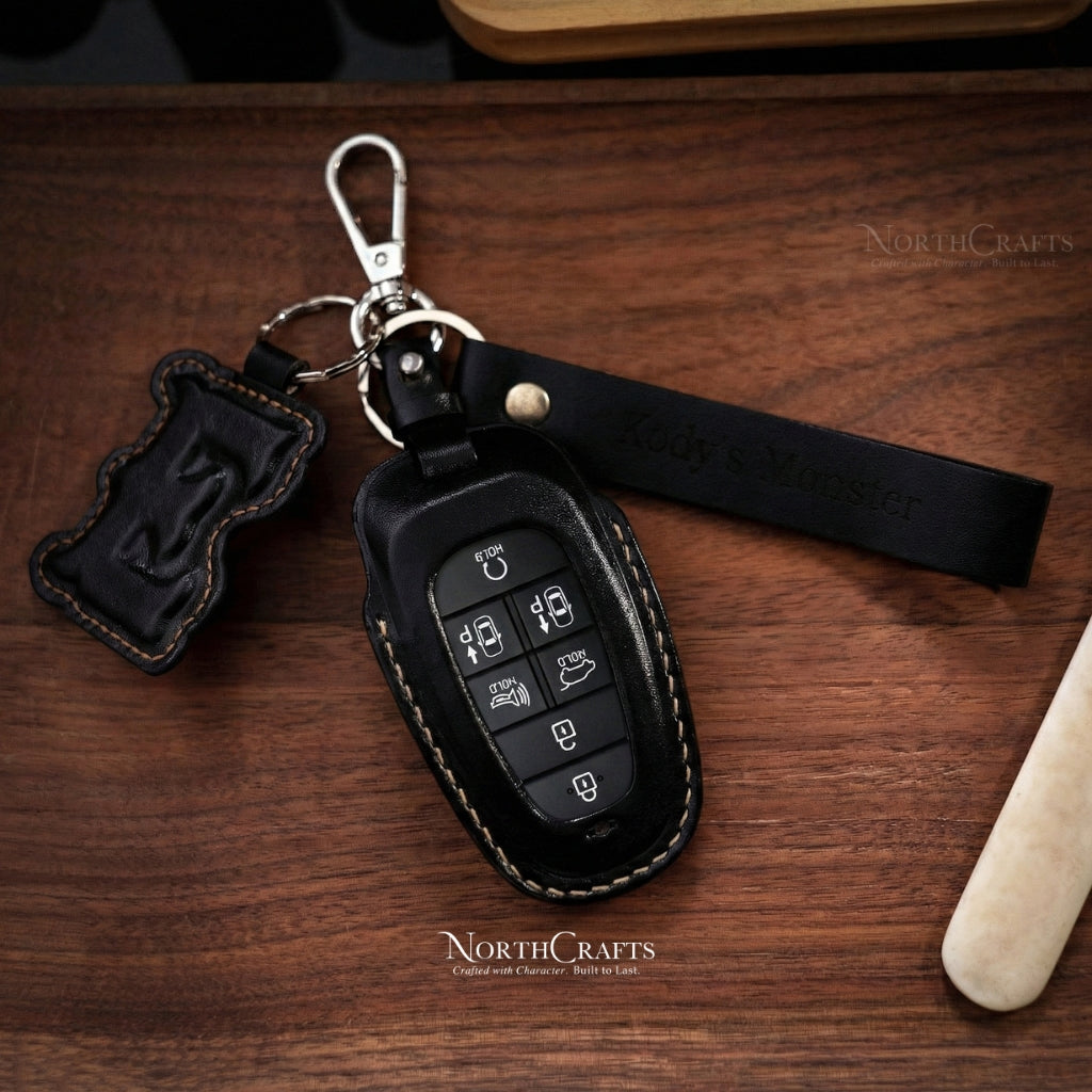 Leather Key Fob Cover for Hyundai Sonata, Nexo, Santa Fe & Tucson – Personalized Handmade – NorthCrafts | NorthCrafts