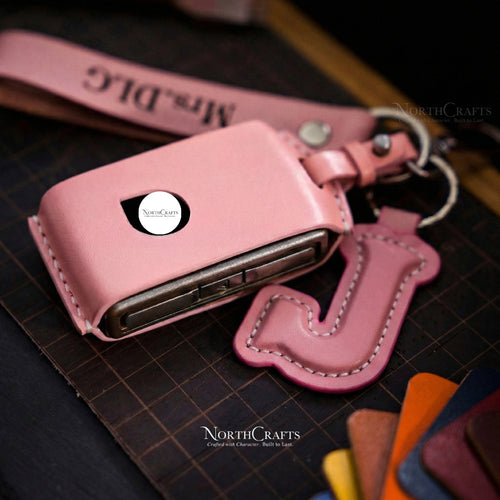 Leather Key Fob Cover for Volvo XC90, XC70, S60, S80, S90, C30, V70 & V90 – Personalized Handmade – NorthCrafts | NorthCrafts