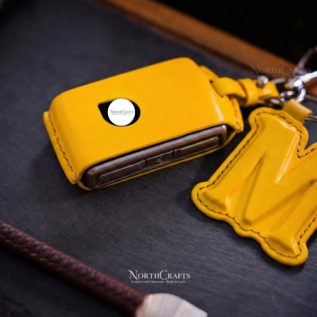 Leather Key Fob Cover for Volvo XC90, XC70, S60, S80, S90, C30, V70 & V90 – Personalized Handmade – NorthCrafts | NorthCrafts