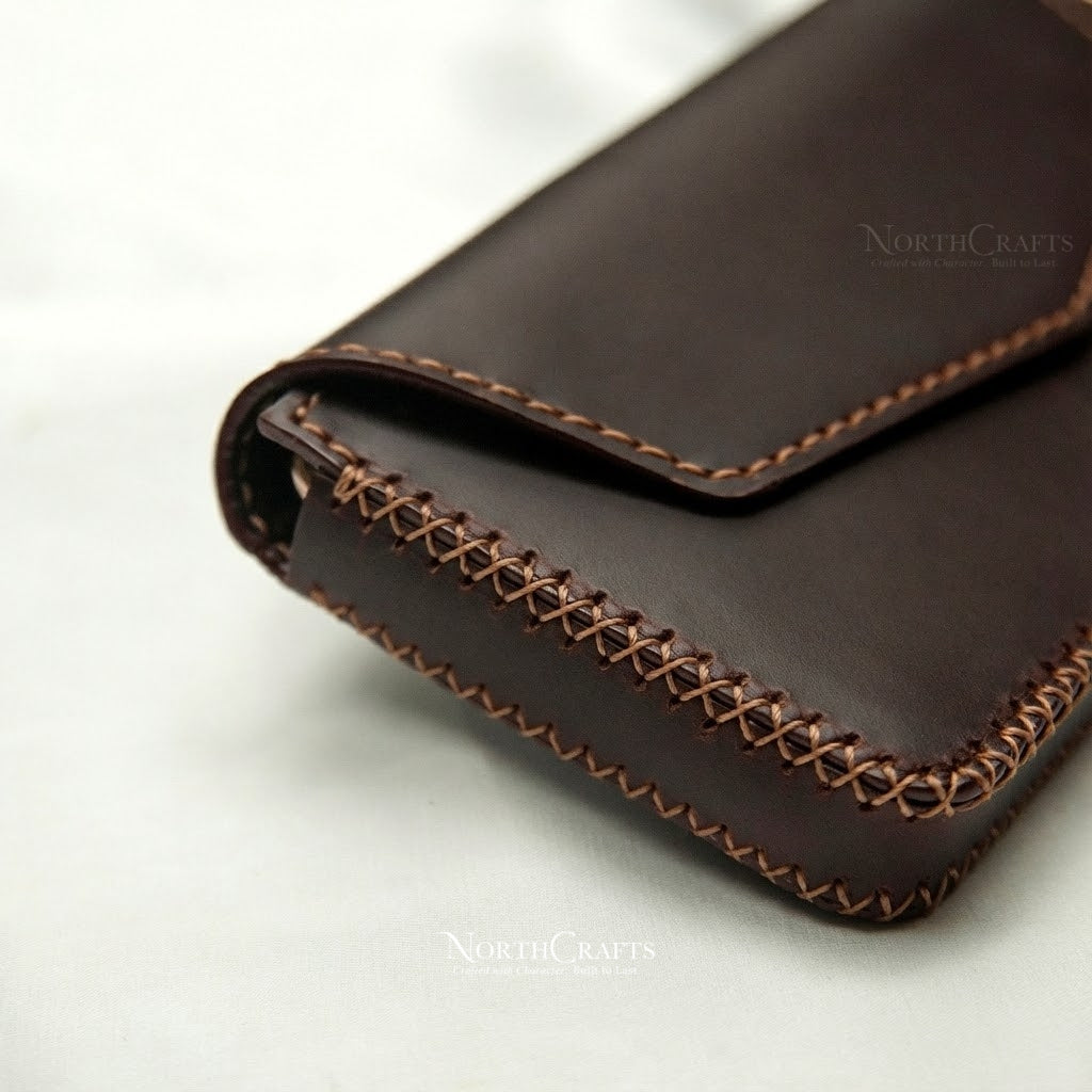 Leather Phone Case with Belt Loop for iPhone 15 Series, iPhone 16 Series & iPhone 17 Series – Personalized Handmade – NorthCrafts | NorthCrafts