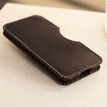 Leather Phone Sleeve for iPhone 17 Series, iPhone 16 Series & iPhone 15 Series – Personalized Handmade – NorthCrafts | NorthCrafts