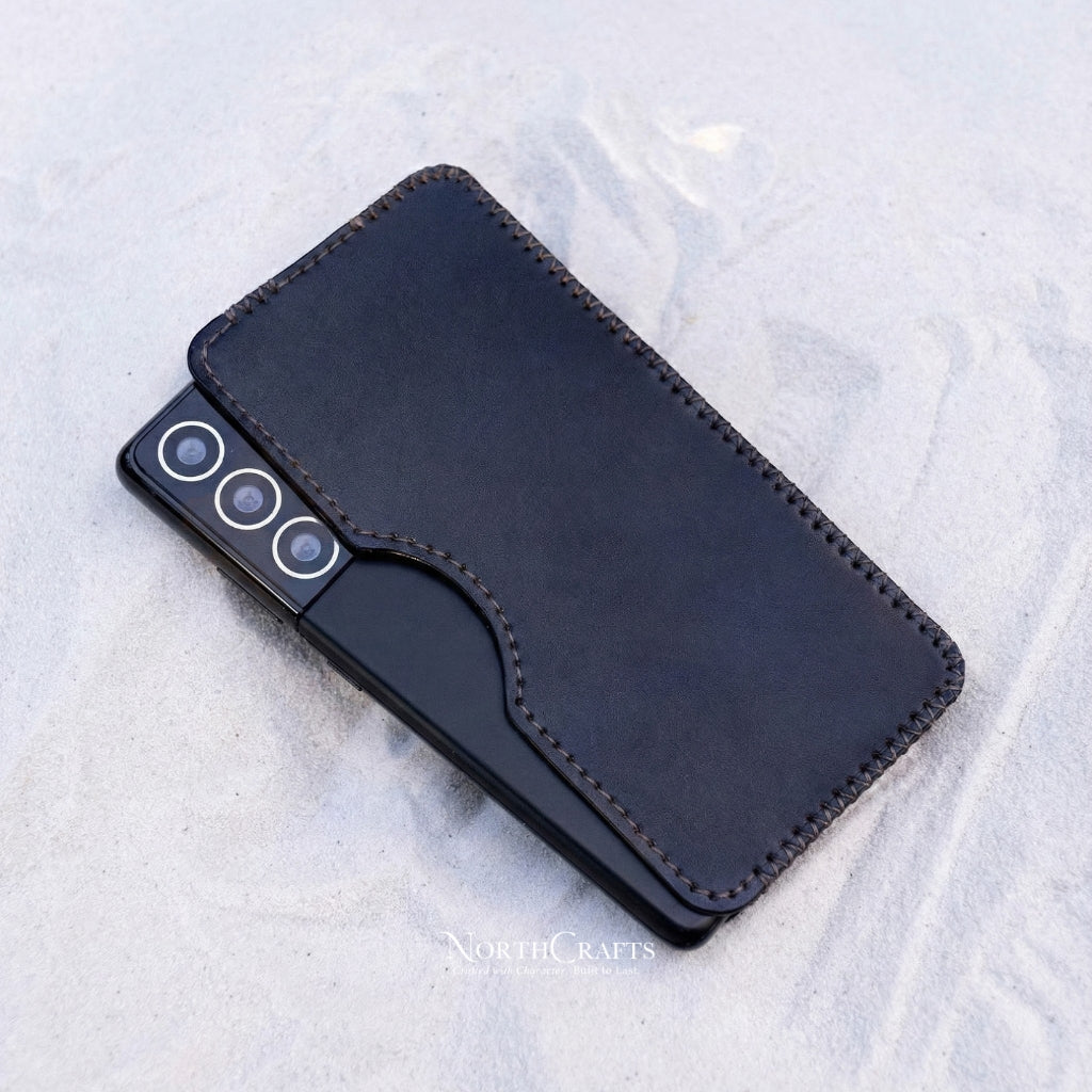 Leather Phone Sleeve for iPhone 17 Series, iPhone 16 Series & iPhone 15 Series – Personalized Handmade – NorthCrafts | NorthCrafts