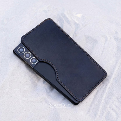 Leather Phone Sleeve for iPhone 17 Series, iPhone 16 Series & iPhone 15 Series – Personalized Handmade – NorthCrafts | NorthCrafts