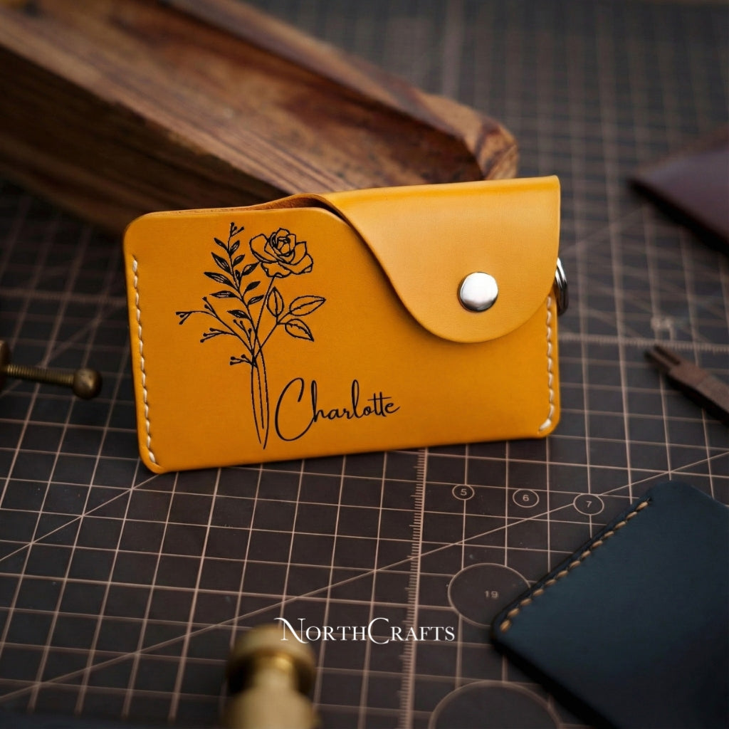 Personalized Handmade Leather Keychain Wallet with Birth Flower – NorthCrafts