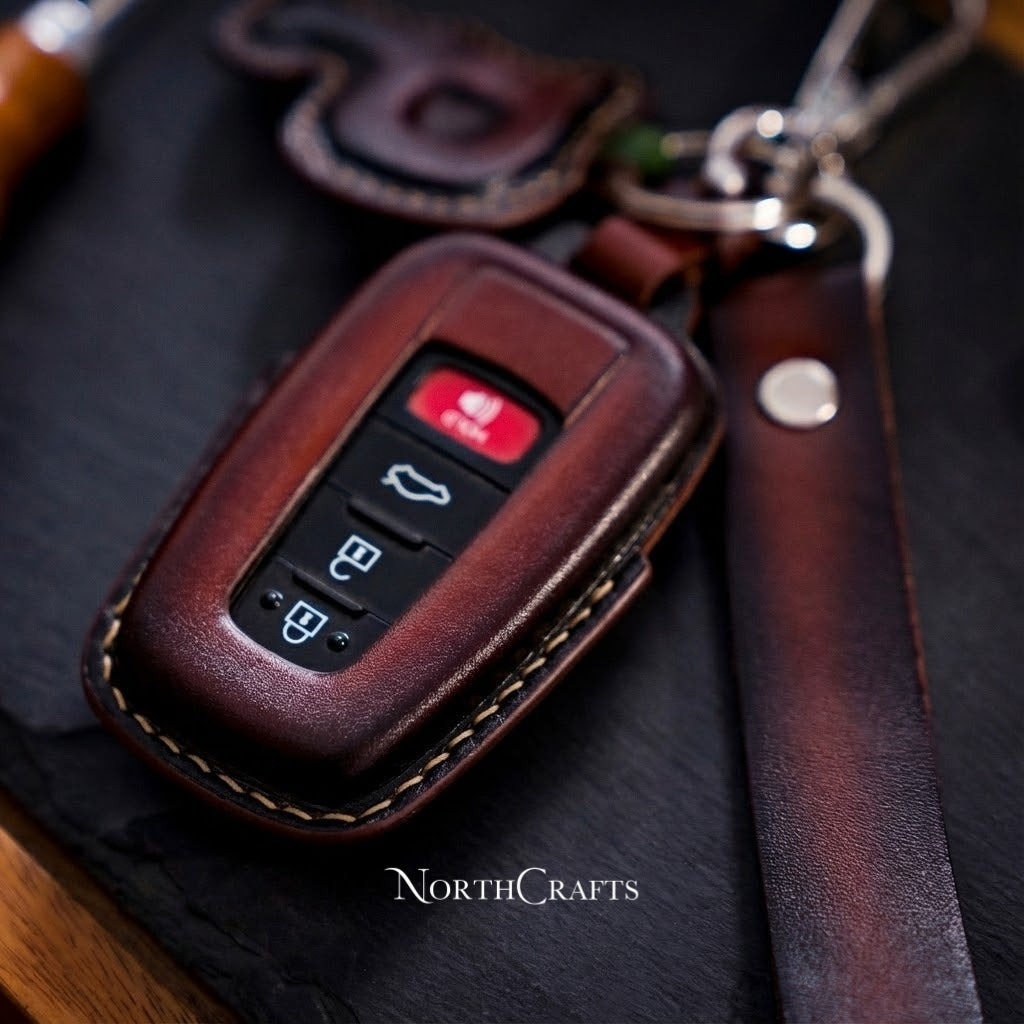 Handcrafted Leather Key Cover for RAV4, Camry, Corolla, Avalon, C-HR, Prius, GT86 & Highlander with Strap & Initial Charm – NorthCrafts